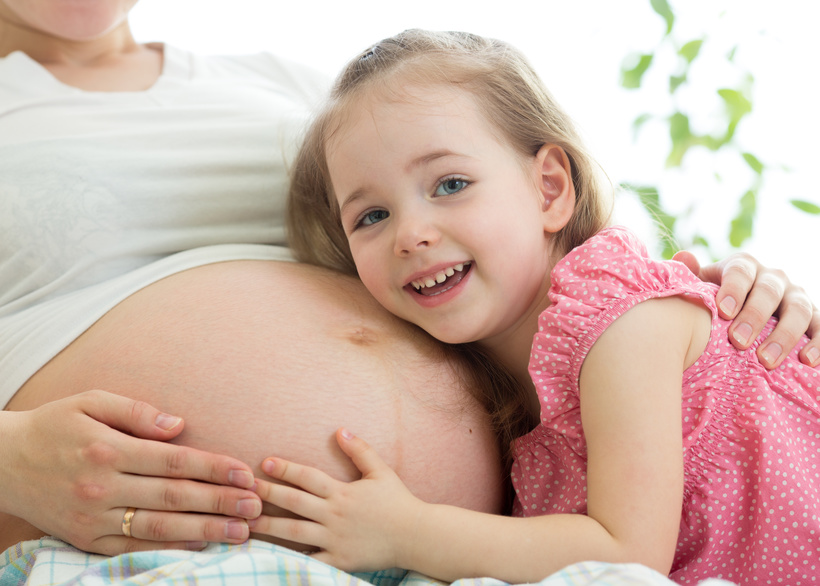 Schuppenflechte und Schwangerschaft – geht das gut?